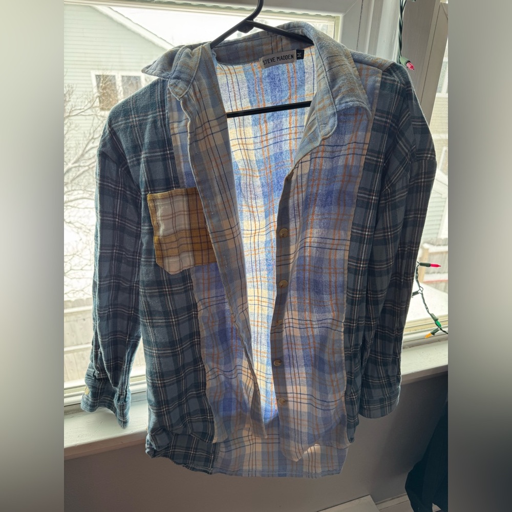 Steve Madden multicolor flannel